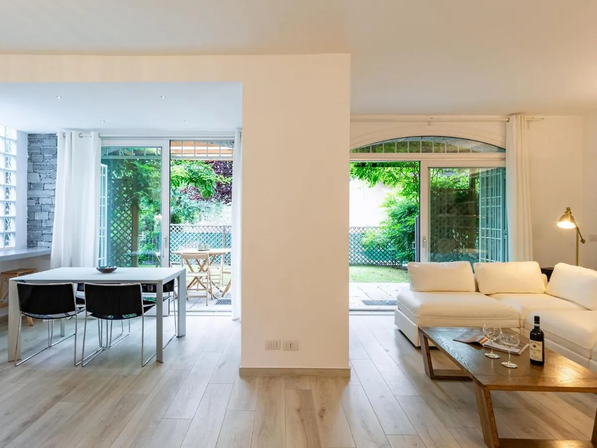 Holiday Home Luxury House By Interhome Colico