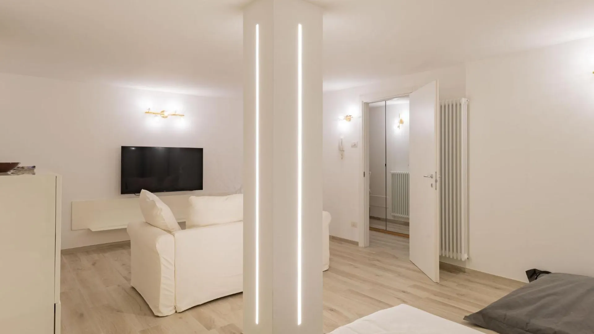 Holiday Home Luxury House By Interhome Colico