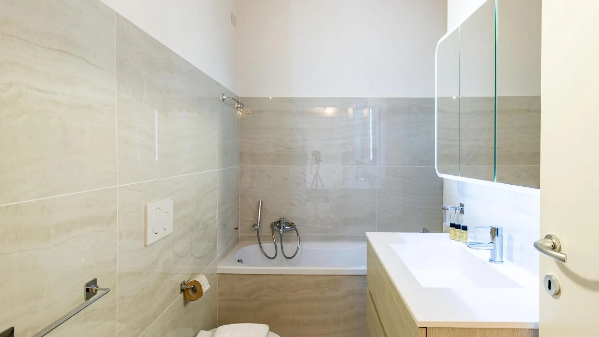 Holiday Home Luxury House By Interhome Colico