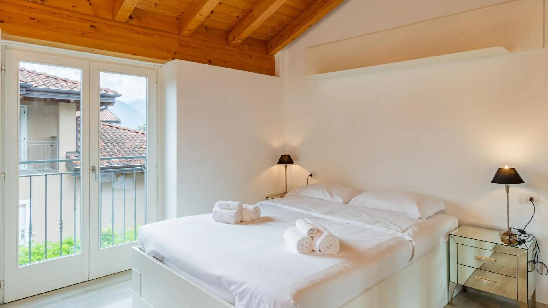 Holiday Home Luxury House By Interhome Colico