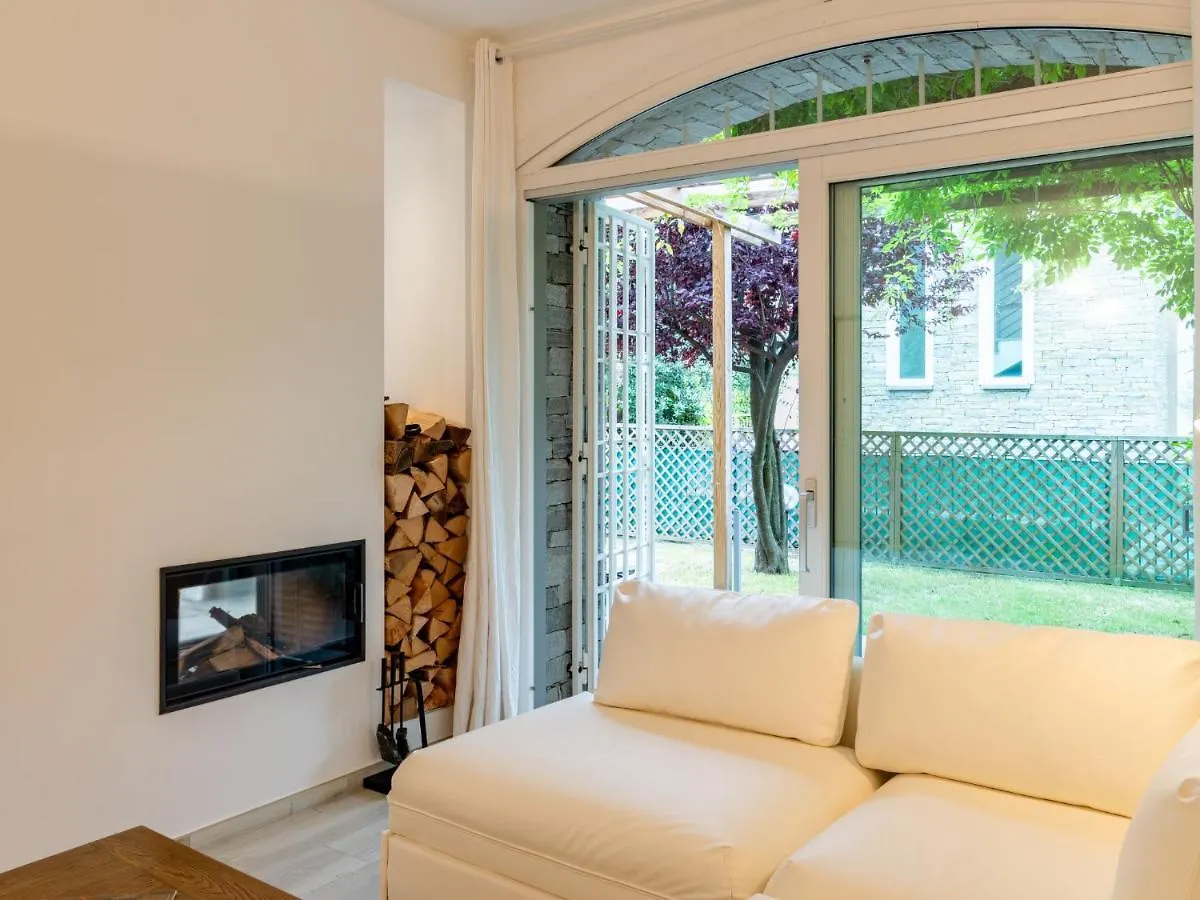 Holiday Home Luxury House By Interhome Colico 0*,